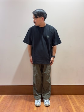 「アイテム（カーゴパンツ）」を使った、TORU OKIさん（メンズ・163cm・30代）の夏コーディネート