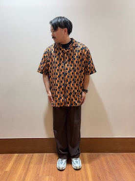 「アイテム（スラックス）」を使った、TORU OKIさん（メンズ・163cm・30代）の夏コーディネート