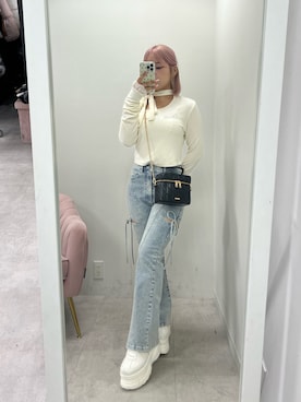 「OLIVE des OLIVE（オリーブデオリーブ）のアイテム（デニムパンツ）」を使った、oliveakanechannさん（レディース・150cm）の秋コーディネート