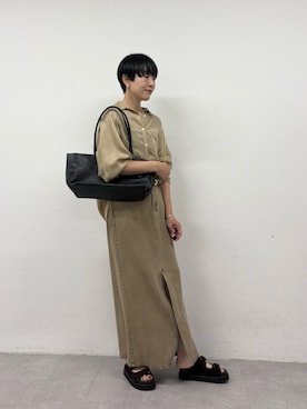 「GALLARDAGALANTE（ガリャルダガランテ）の【洗練ブラウス】【2way】キュプラブラウス（シャツ/ブラウス、ベージュ系）」を使った、gg_michikoさん（レディース・166cm）の春コーディネート