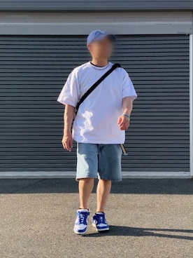 Supreme のボディバッグ/ウエストポーチを使った人気ファッション