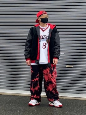 「Supreme （シュプリーム）のアイテム（バッグ）」を使った、reeboker99さん（メンズ・167cm）の冬コーディネート