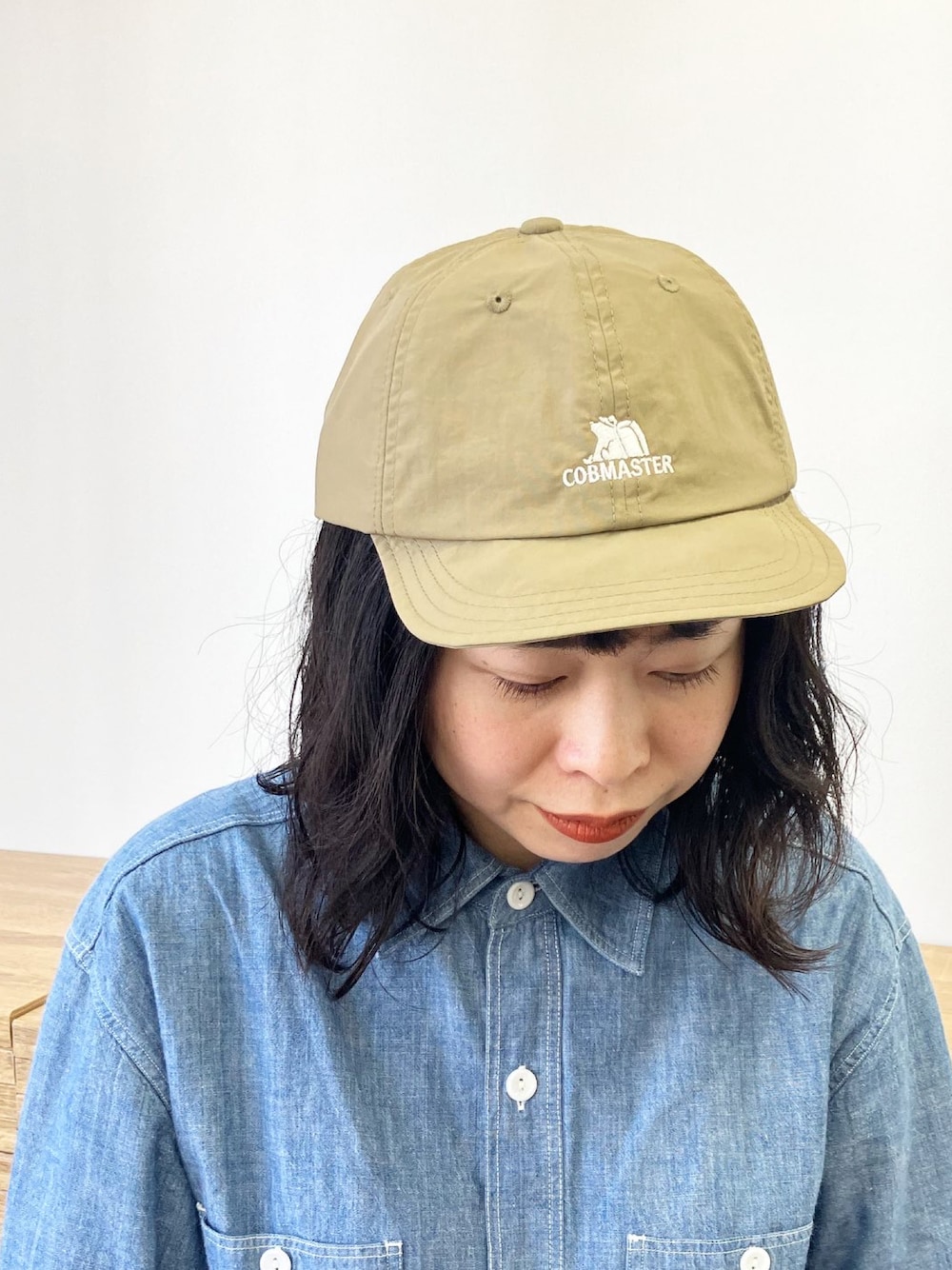 「サイクリングキャップ、アウトドアミックス、メンズライク、アウトドアコーデ、キャンプコーデ、キャンプ女子、アウトドア女子、ユニセックス、CAP」｜「COBMASTERの【COBMASTER/コブマスター 】CYCLING CAP BEAR EMB（キャップ、ベージュ系）」を使った、cobmaster_adachiさん（レディース・157cm）の秋コーディネートの1枚目の写真