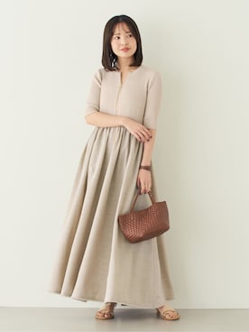 「LE VERNIS（ル・ベルニ）のアイテム」を使った、minani.aさん（レディース・155cm）の春コーディネート