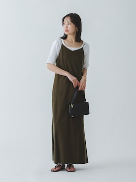 「Noble（ノーブル）のアイテム（ショルダーバッグ）」を使った、minani.aさん（レディース・155cm）の春コーディネート