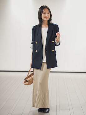 「アイテム（テーラードジャケット、ブルー系）」を使った、minani.aさん（レディース・155cm）の秋コーディネート