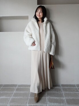 「TATRAS（タトラス）のアイテム」を使った、minani.aさん（レディース・155cm）の夏コーディネート