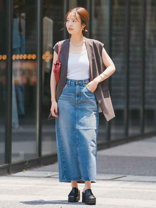 NOBLE 本社minani.aさんのデニムスカートを使ったコーディネート