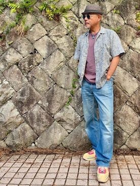 「Lee（リー）のアイテム（パンツ）」を使った、カツキイサムさん（メンズ・175cm）の夏コーディネート