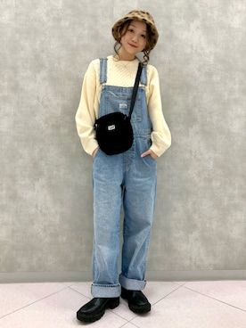 「Levi's（リーバイス）のアイテム（サロペット/オーバーオール）」を使った、ぱっちょさん（レディース・153cm）の秋コーディネート