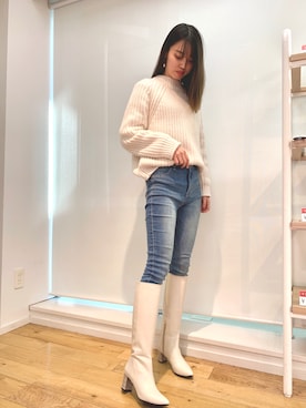 「Abercrombie&Fitch（アバークロンビーアンドフィッチ）のアイテム（パンツ）」を使った、HIMIKO　明治神宮前店さん（レディース・160cm）の冬コーディネート