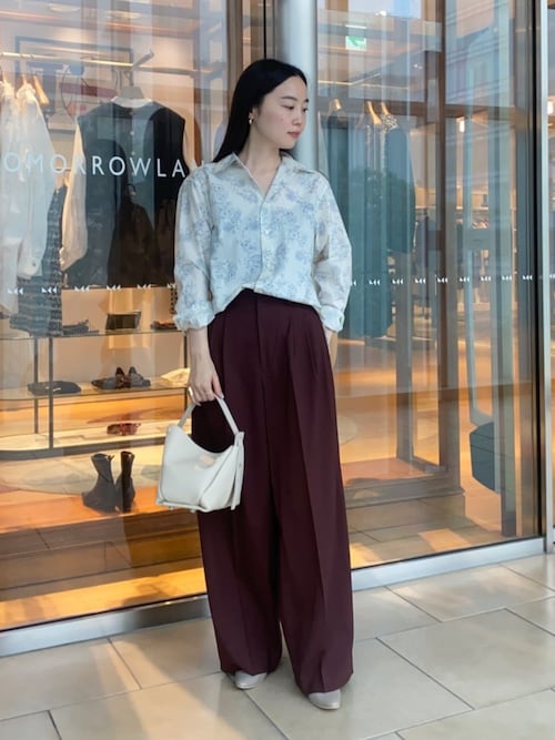 ポリエステルウールストレッチ タックワイドパンツ（スラックス