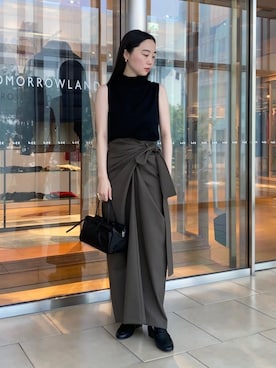 「TOMORROWLAND （トゥモローランド）のアイテム（ショルダーバッグ）」を使った、Kato_TOMORROWLANDさん（レディース・158cm）の夏コーディネート