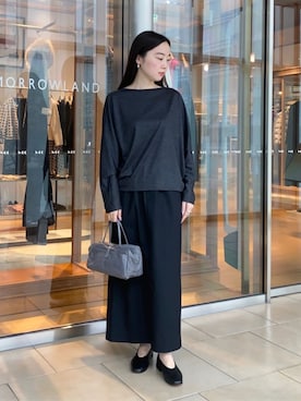 「TOMORROWLAND （トゥモローランド）のアイテム（ショルダーバッグ）」を使った、Kato_TOMORROWLANDさん（レディース・158cm）の秋コーディネート