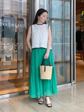 「TOMORROWLAND （トゥモローランド）のTOMORROWLAND METAL MULE サンダル（サンダル、ブラック系）」を使った、Kato_TOMORROWLANDさん（レディース・158cm）の夏コーディネート