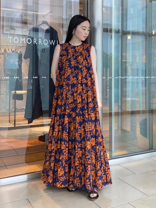 メトリーゼ ドゥミルサンMAITRESSE裾お花 オケージョン ワンピース 別注】MARIHA Garden Petals ミューズのドレス（ワンピース