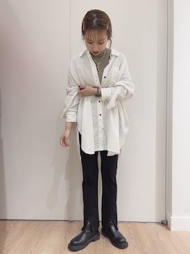 「ビッグシャツ」｜「アイテム（アクセサリー）」を使った、hana___さん（レディース・153cm）の冬コーディネート
