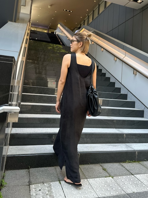 LA PEAU DE GEM 本社sari_lpdgemさんのワンピースを使った 