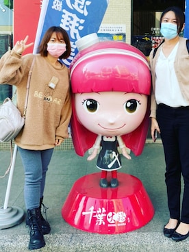 「NET（ネット）のアイテム（その他アウター）」を使った、吳昀蔓さん（レディース・169cm）の冬コーディネート