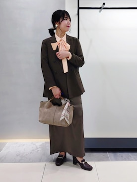 「INDIVI（インディヴィ）のアイテム」を使った、TOMOMIさん（レディース・153cm）の秋コーディネート