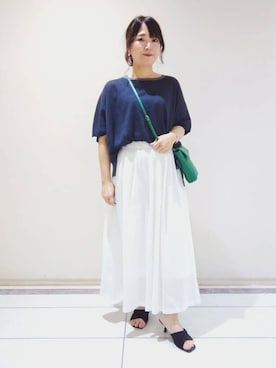 「esche（エッシュ）のアイテム」を使った、TOMOMIさん（レディース・153cm）の春コーディネート