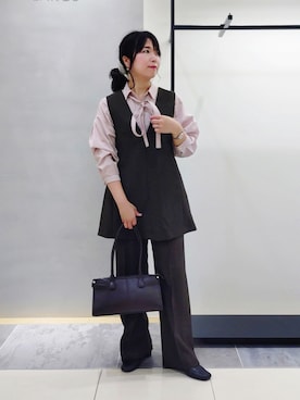 「INDIVI（インディヴィ）のアイテム」を使った、TOMOMIさん（レディース・153cm）の秋コーディネート