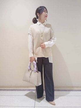 「アイテム（バンダナ/スカーフ、パープル系）」を使った、TOMOMIさん（レディース・153cm）の春コーディネート