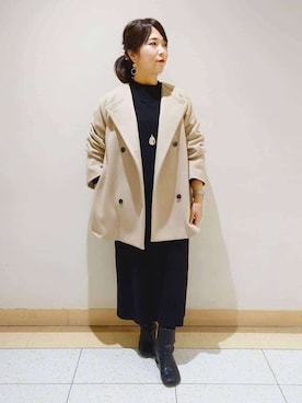 「アイテム（ノーカラーコート、ベージュ系）」を使った、TOMOMIさん（レディース・153cm）の秋コーディネート