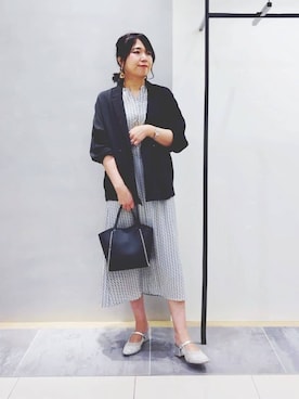 「TAKEO KIKUCHI（タケオキクチ）のアイテム（パンツ）」を使った、TOMOMIさん（レディース・153cm）の春コーディネート