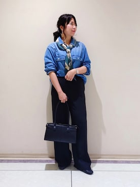 「INDIVI（インディヴィ）の【接触冷感/防シワ/着る日傘】イージーワイドパンツ（その他パンツ、ブラック系）」を使った、TOMOMIさん（レディース・153cm）の秋コーディネート