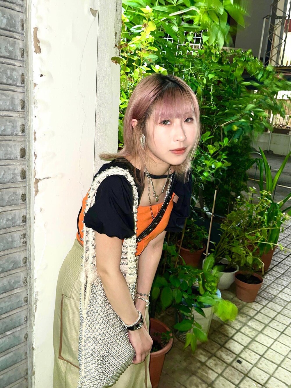 「GRLのアイテム（トップス、ブラック系）」を使った、tsc.ingさん（レディース・165cm）の夏コーディネートの1枚目の写真