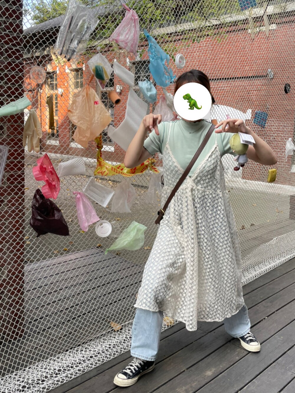 「春コーデ」｜「QUEEN SHOPのアイテム（その他トップス、ホワイト系）」を使った、エマさん（レディース・161cm）の春コーディネートの1枚目の写真