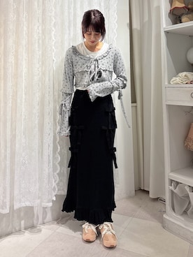 「ショート丈トップス」｜「アイテム（スニーカー）」を使った、nanakaさん（レディース・163cm）の夏コーディネート