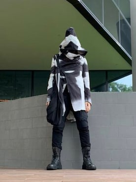 「アイテム（ノーカラージャケット、ホワイト系）」を使った、xxjjiiさん（メンズ・180cm）の冬コーディネート