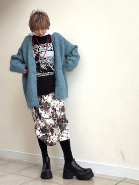 「H&M（エイチ・アンド・エム）のアイテム（トップス）」を使った、amichanさん（レディース・161cm）の冬コーディネート