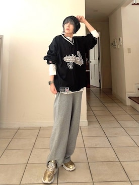 「IRODORI（イロドリ）のアイテム（ニットキャップ/ビーニー、ブラック系）」を使った、amichanさん（レディース・161cm）の春コーディネート