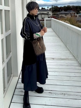 「JEANASIS（ジーナシス）のアイテム」を使った、amichanさん（レディース・161cm）の秋コーディネート