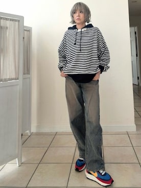 「WEGO（ウィゴー）のアイテム（スウェット、ホワイト系）」を使った、amichanさん（レディース・161cm）の春コーディネート