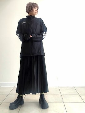 「アイテム（ジャージ）」を使った、amichanさん（レディース・161cm）の秋コーディネート