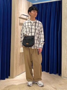 「GLOSTER（グロスター）のアイテム」を使った、fukagawaさん（メンズ・170cm）の春コーディネート