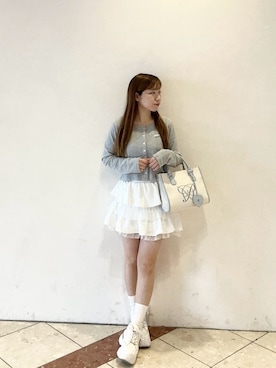 「OLIVE des OLIVE（オリーブデオリーブ）のSaxe flower stroll アンサンブル（カーディガン/ボレロ、グレー系）」を使った、chinamiさん（レディース・152cm）の春コーディネート