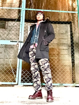 「Levi's（リーバイス）のアイテム」を使った、Anthony.Tさん（メンズ・172cm）の春コーディネート