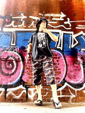 「海外で購入のアイテム（Tシャツ/カットソー）」を使った、Anthony.Tさん（メンズ・172cm）の夏コーディネート