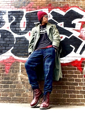 「古着のアイテム（Tシャツ/カットソー、ブラック系）」を使った、Anthony.Tさん（メンズ・172cm）の春コーディネート