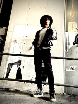 「アイテム（スニーカー）」を使った、Anthony.Tさん（メンズ・172cm）の秋コーディネート