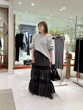 「Whim Gazette（ウィムガゼット）の【WEB＆一部店舗限定カラー】リラックススウェットプルオーバー（Sweatshirt、グレー系）」を使った、namikiさん（レディース・165cm）の春コーディネート