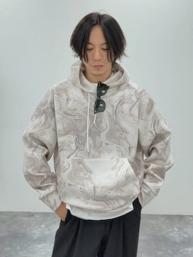 「アイテム（スラックス）」を使った、shinossyさん（メンズ・172cm・40代）の秋コーディネート