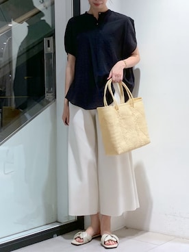 「フォロバ」｜「アイテム（スラックス）」を使った、MANAさん（レディース・170cm）の夏コーディネート