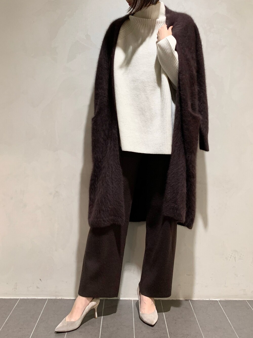 MANA(OUVRAGE CLASSE 大丸梅田店)｜OUVRAGE CLASSEのカーディガン 