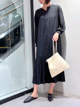 「フォロバ」｜「アイテム（ワンピース/ドレス）」を使った、MANAさん（レディース・170cm）の秋コーディネート
